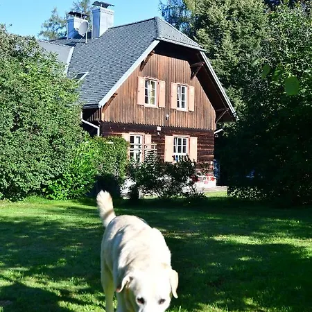 Naturforsthaus Eddas Fuer Hunde - Und Naturverbundene Menschen