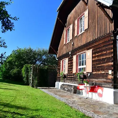 ベッド・アンド・ブレックファスト Naturforsthaus Eddas Fuer Hunde - Und Naturverbundene Menschen Preitenegg