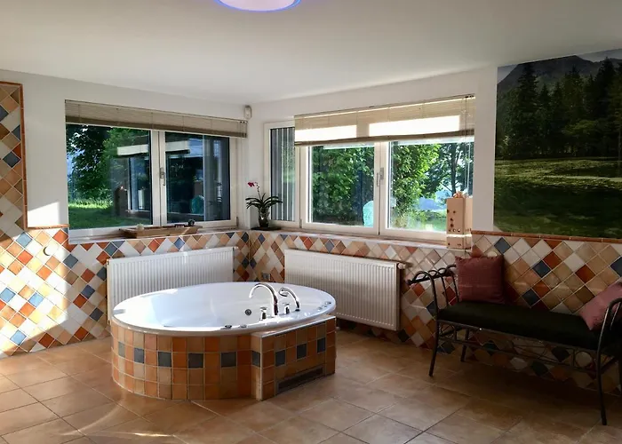 לינה וארוחת בוקר Naturforsthaus Eddas Fuer Hunde - Und Naturverbundene Menschen