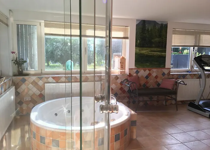 Naturforsthaus Eddas Fuer Hunde - Und Naturverbundene Menschen לינה וארוחת בוקר