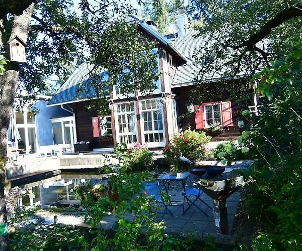 Naturforsthaus Eddas Fuer Hunde - Und Naturverbundene Menschen לינה וארוחת בוקר 3*